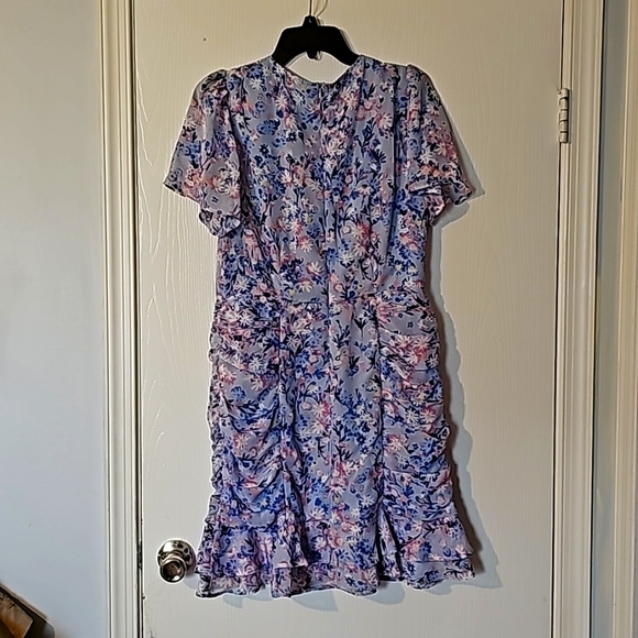 Dress - Picture 5 of 5